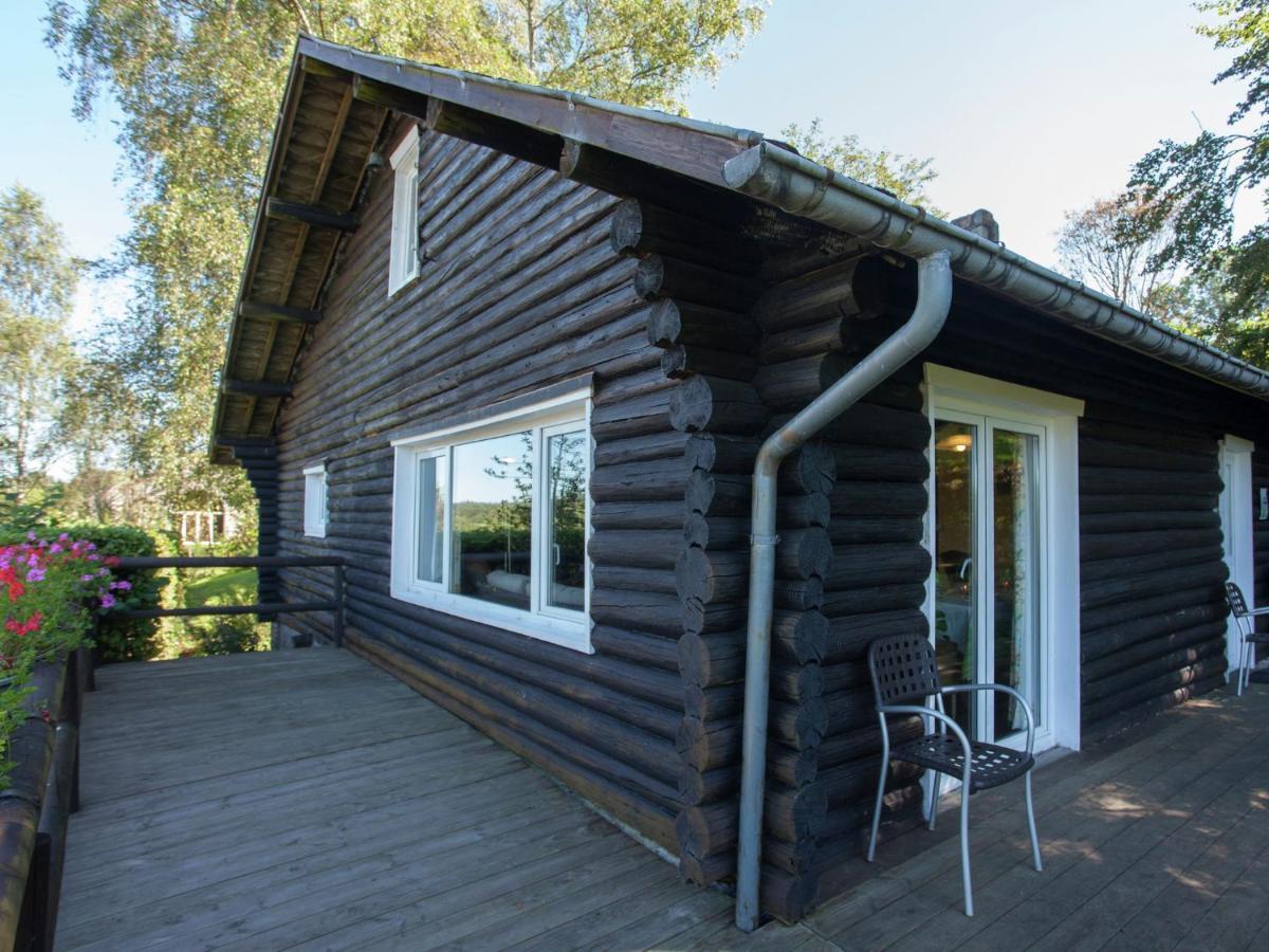 Open Wooden Chalet Built Against A Hill Francorchamps Εξωτερικό φωτογραφία
