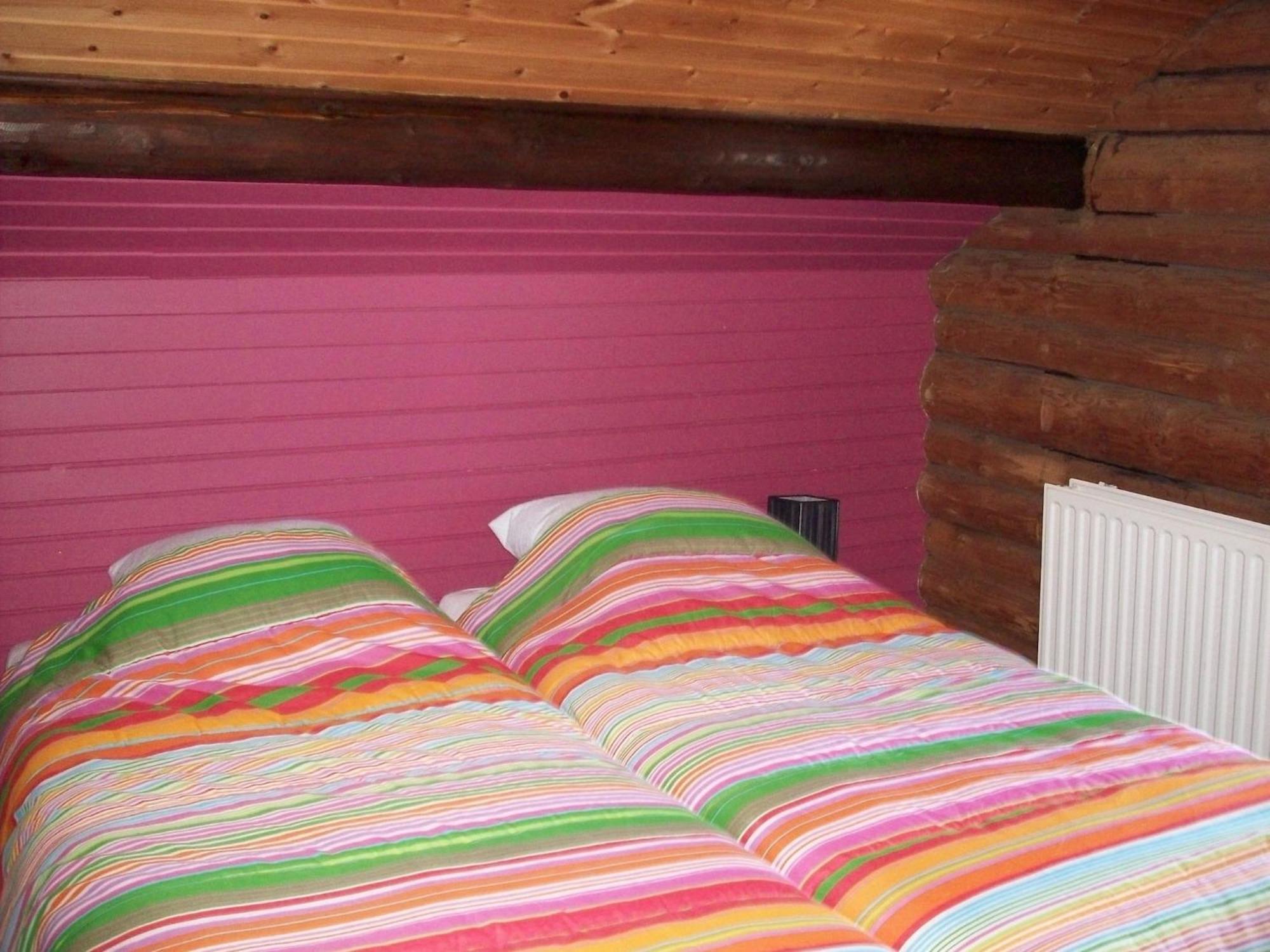 Open Wooden Chalet Built Against A Hill Francorchamps Εξωτερικό φωτογραφία